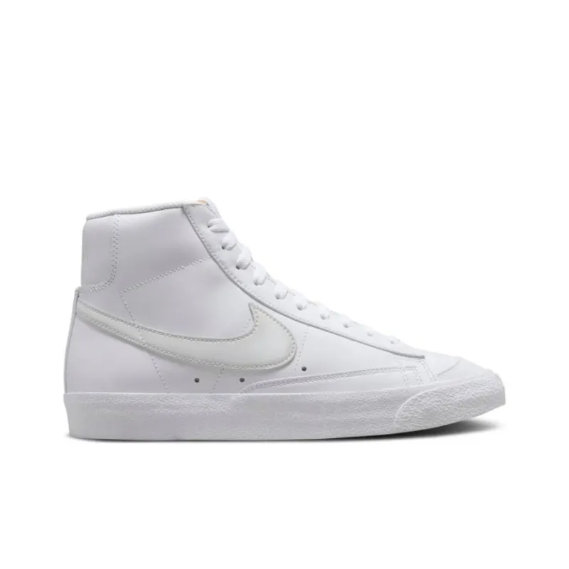 Nike Blazer Mid 77 Vintage Airbrush Swoosh Photon Dust-1