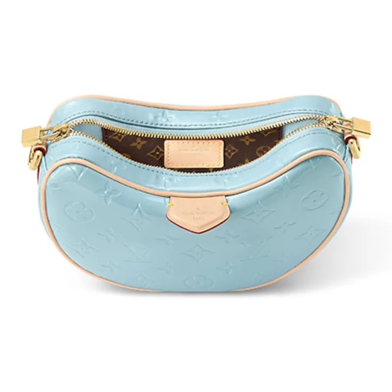 LOUIS VUITTON Croissant Pm Sky-3