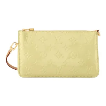 LOUIS VUITTON Lexington Pouch