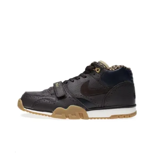 Nike Air Trainer 1 Mid PRM QS Brogue