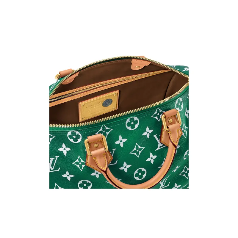 LOUIS VUITTON Speedy P9 Bandoulière 40 Monogram Leather Green-4