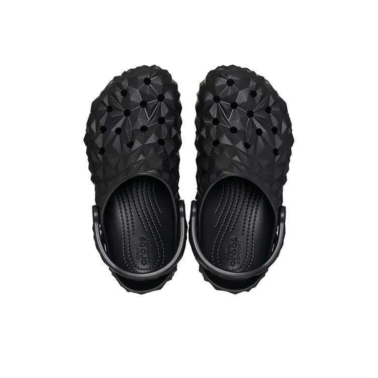 Crocs Classic Geometric Clogs 'Black'-3