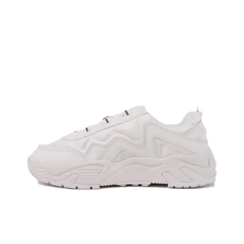 MSGM Casual Shoes Men Low-Top White