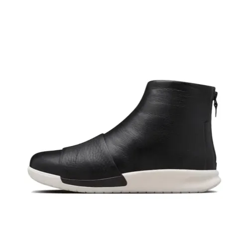 Nike Benassi Lux Boot Black Ivory Women's