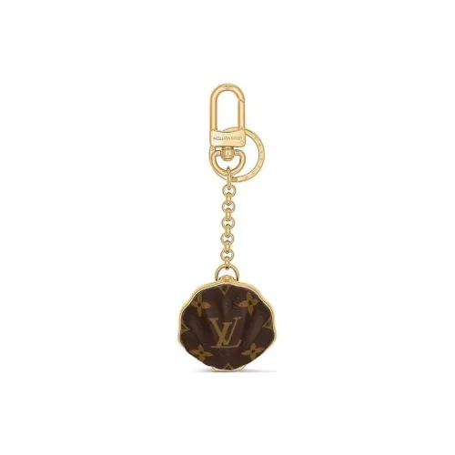 LOUIS VUITTON Shell Bag Charms And Key Holder