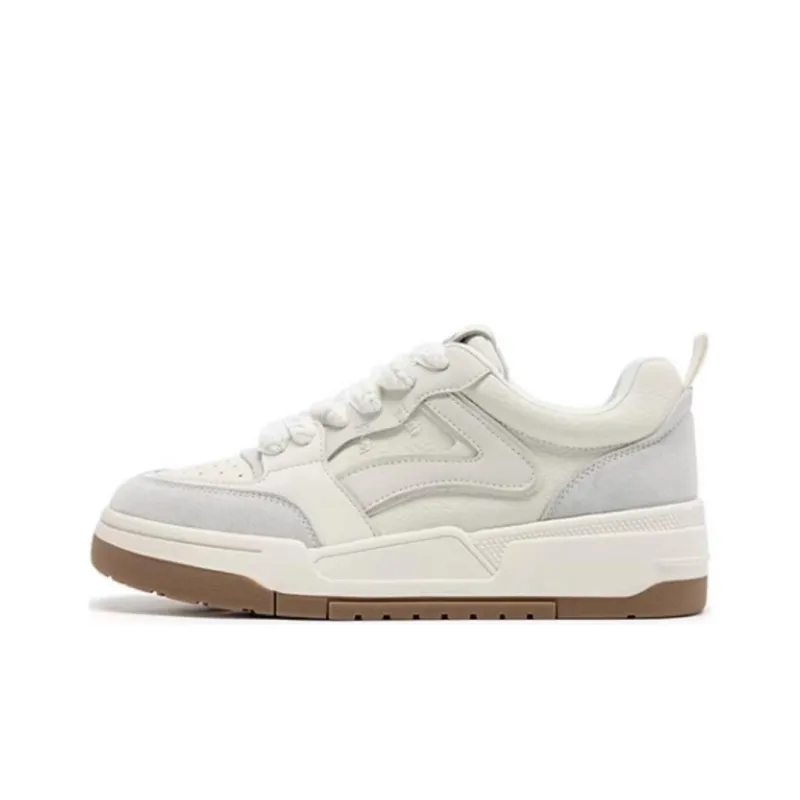 Satchi Slip Resistant Low Top Skateboard Shoes Women's Apricot-0