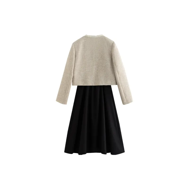 Initial Language Skirt Set Women's Beige Apricot Black-1