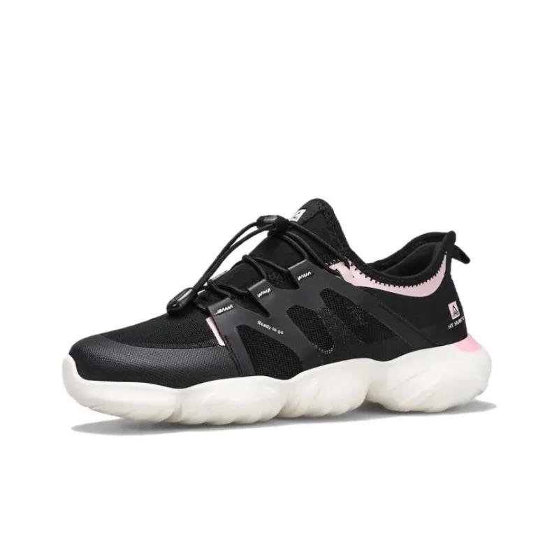 HUMTTO Cushioned Slip Resistant Low Top Running Shoes Women's Black-1