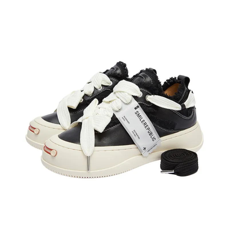 SMILEREPUBLIC Classic Black Sheepskin Waterproof And Breathable Height Increasing Low Top Canvas Shoes Unisex Black-2
