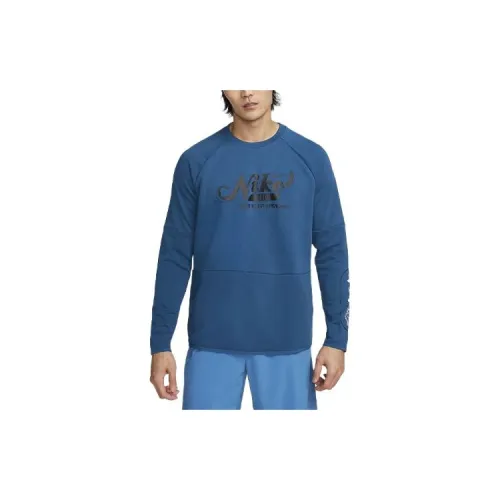 Nike Sweatshirts Men Courtyard Blue