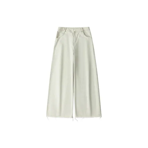 COUNTRY MOMENT Casual Pants Men Off White