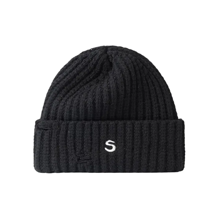 FREE RABBITⅡ Yarn Knitted Hat Unisex-0