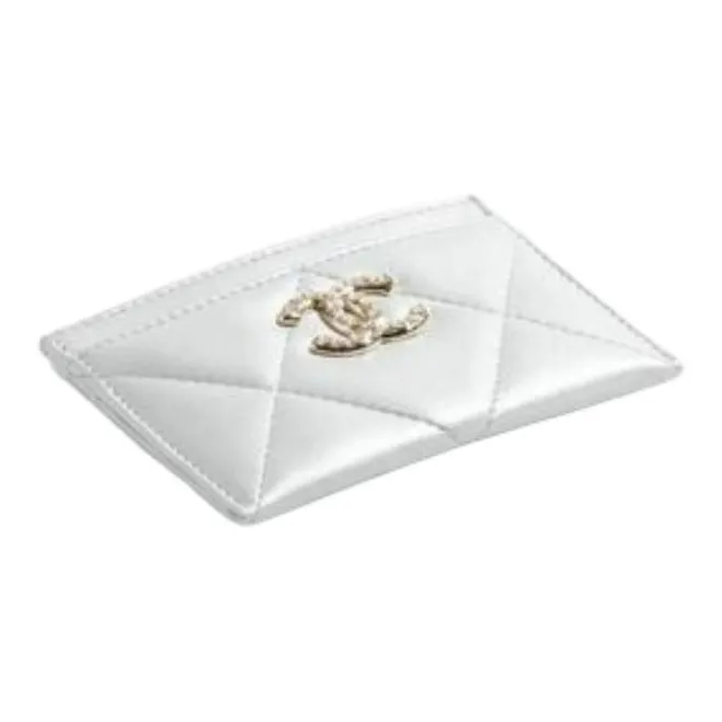 CHANEL Lambskin Card Holder Women's Light Gray-1