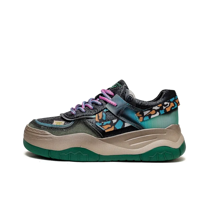 MATA Anti-Slip Wear-Resistant Low-Top Skateboard Shoes Women's-8