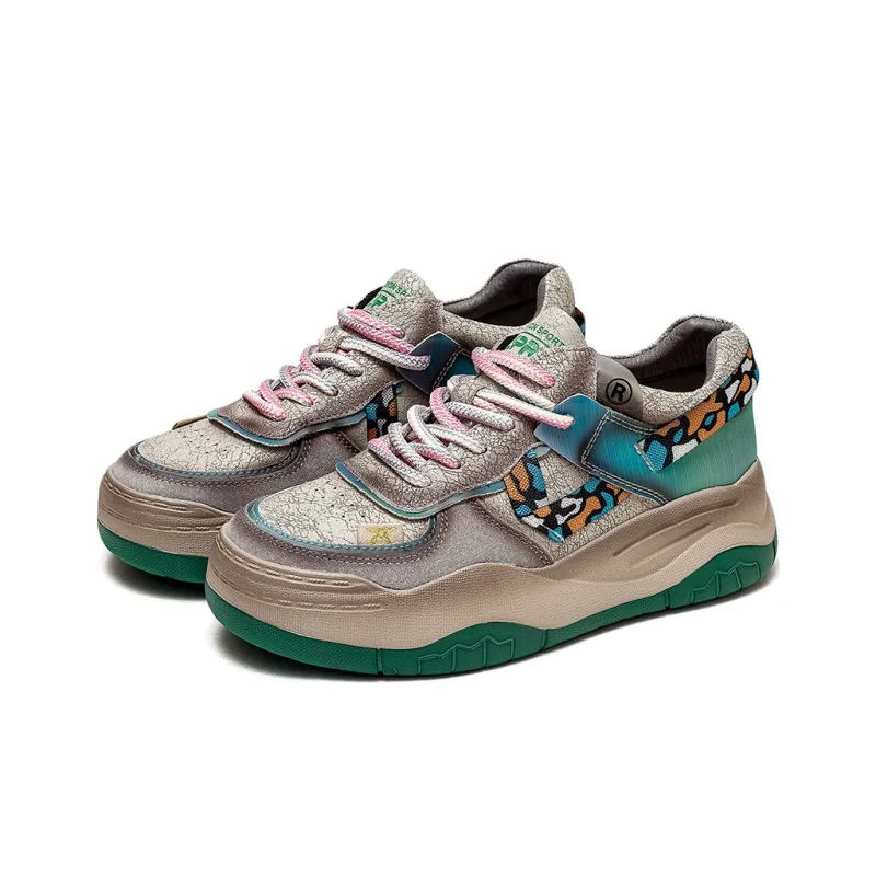 MATA Anti-Slip Wear-Resistant Low-Top Skateboard Shoes Women's-6