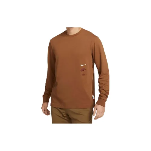 Nike T-Shirts Men Brown