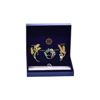 GAGA Brooches Women's