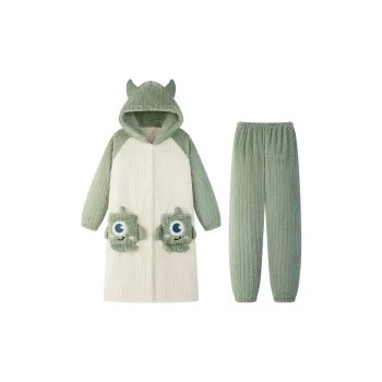 William Women's Pajama Sets
