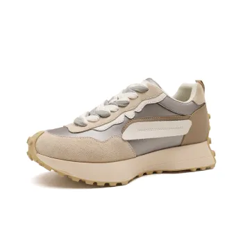 D FUSE SCANDINAVIA Chunky Sneakers Women's Low Top Beige