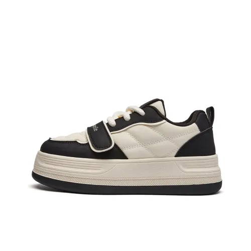 La Chapelle Lightweight Low-Top Skateboard Shoes Women's