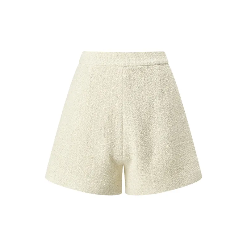 TAMMY TANGS Casual Shorts Women's Apricot-1