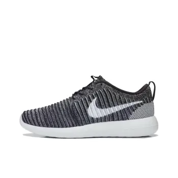 Nike Roshe Two Flyknit Oreo