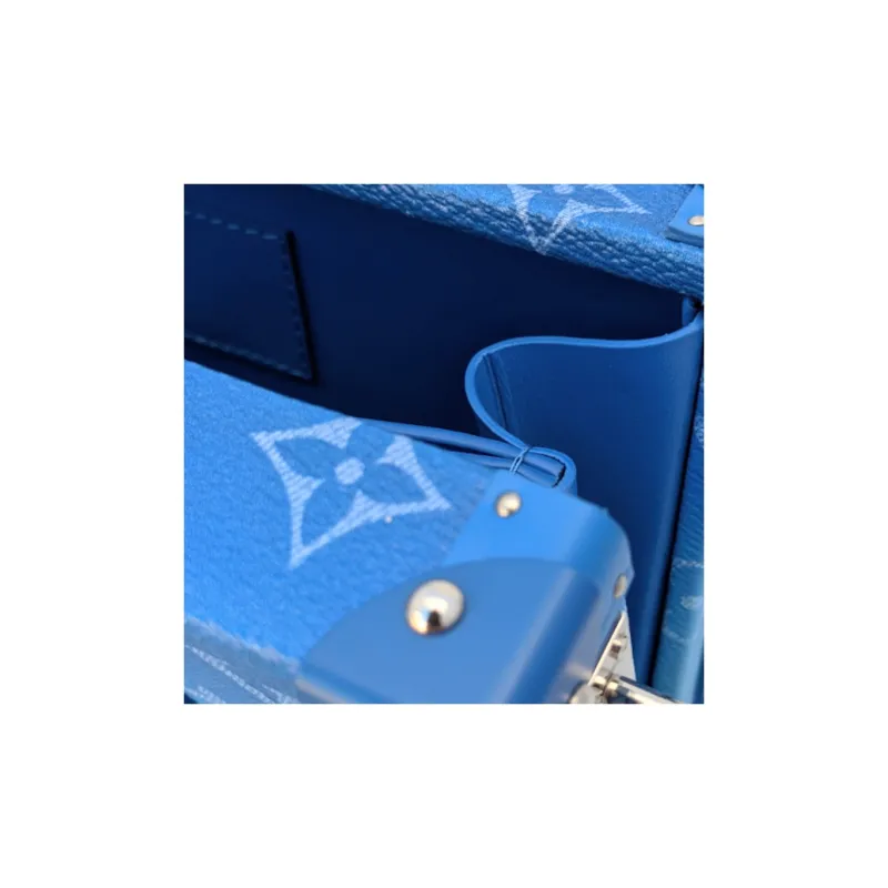 LOUIS VUITTON Canvas With Leather Wallets Clutches Men's Gradient Blue-7