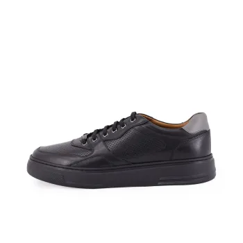 TRANOI Low Top Skateboard Shoes Men's Black