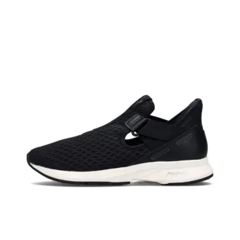 Mizuno Cushioning, Wear Resistant Low Top Running Shoes Women's Black