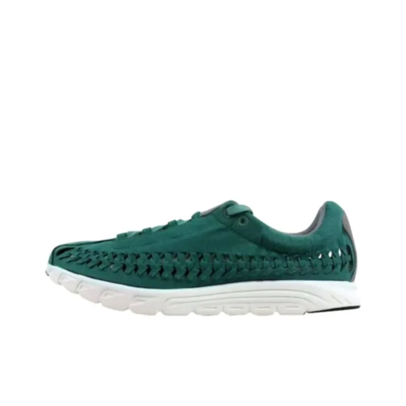 Nike Mayfly Woven Jade Glaze/Dust Summit White-0