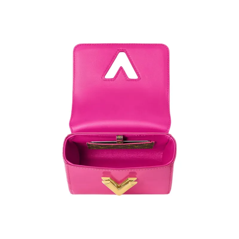 LOUIS VUITTON Twist Little-3