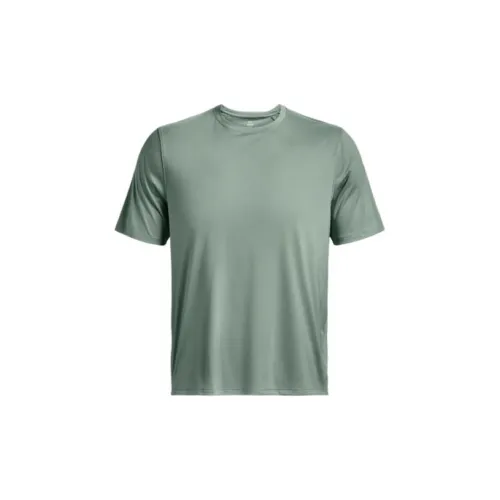 Under Armour T-Shirts Men The Water Is Shallow, Green And Grayish