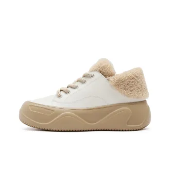 Staccato Slip Resistant Low Top Skateboard Shoes Women's