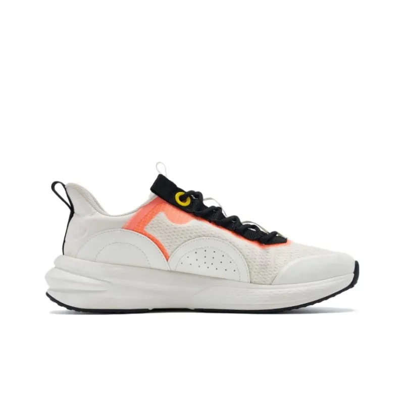 QIAODAN Anti Slip And Wear Resistant Rebound Low Top Sports Casual Shoes Men's Island Green-1