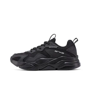 Erke Casual Shoes Women's Low Top Jet Black/True White
