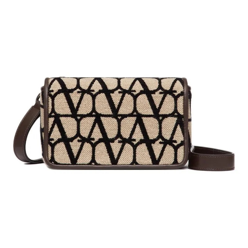 Valentino GARAVANI Calfskin Detail One Shoulder Crossbody Clutches Men's Black & Beige-0