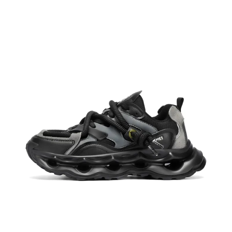 BOIGEMES Low Top Chunky Sneakers Men's Black-0
