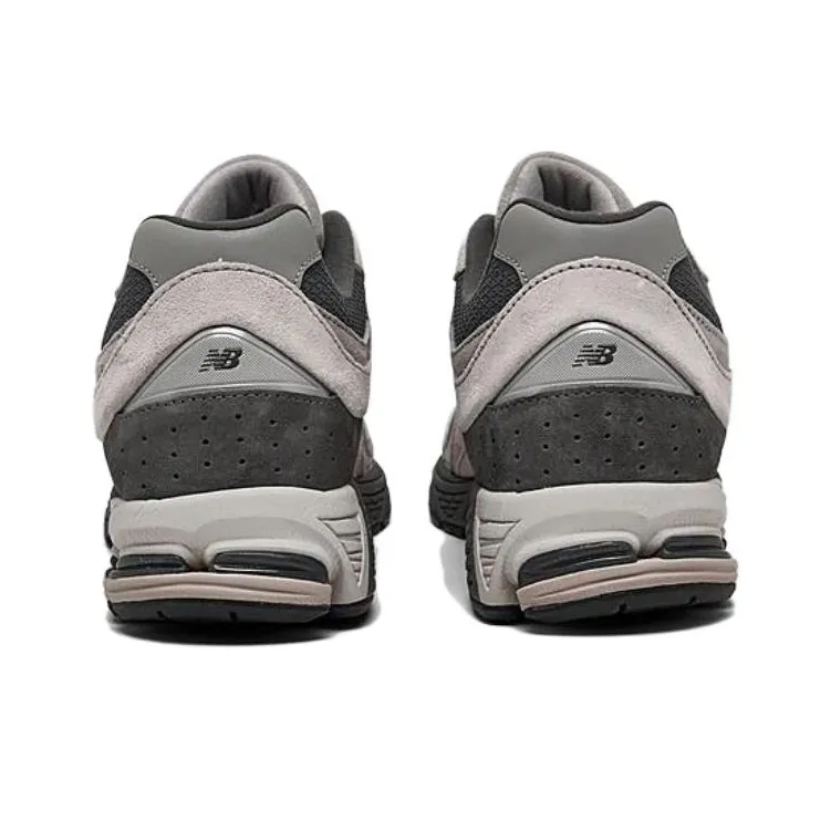 New Balance 2002R Raincloud Concrete-3