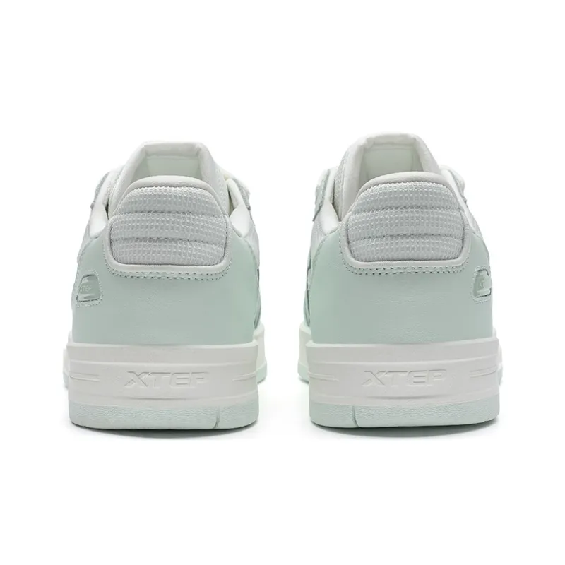 XTEP MAXX1.0 Skateboard Shoes Women's Low Top Light Fruit Green/Sail White-3