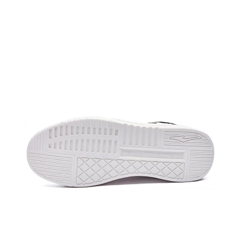 Erke Iridescent White Wear resistant And Lightweight Low Top Skateboard Shoes Men's White Black-3