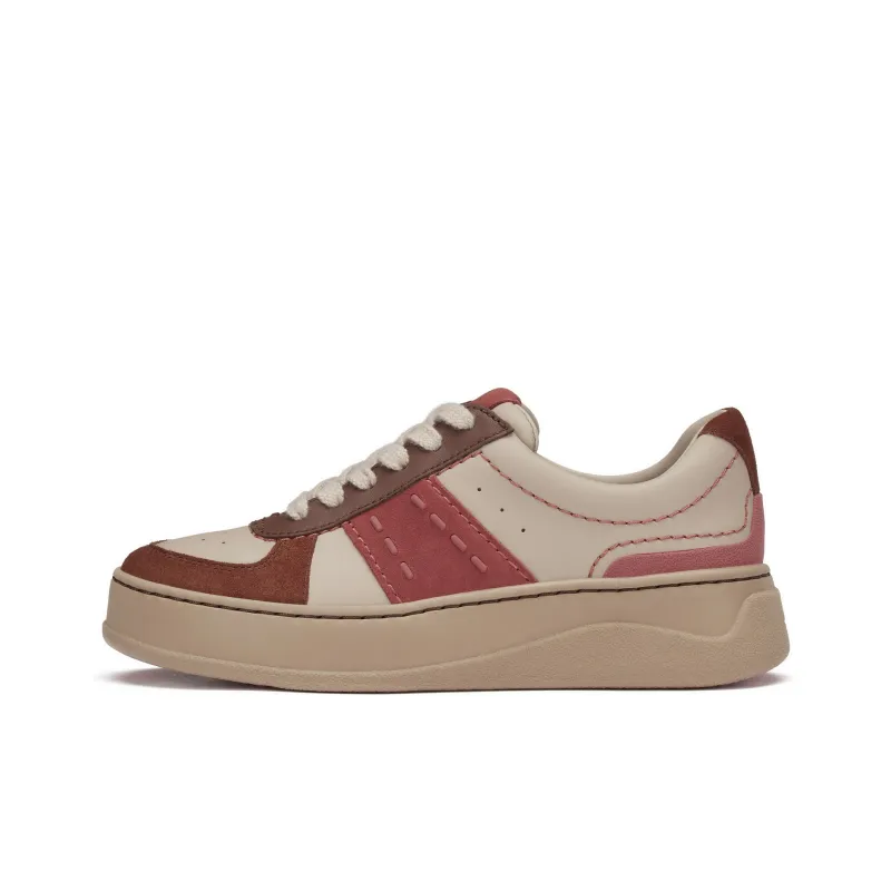 Clarks Slip-Resistant Low-Top Skateboard Shoes Women's Deep Red-0