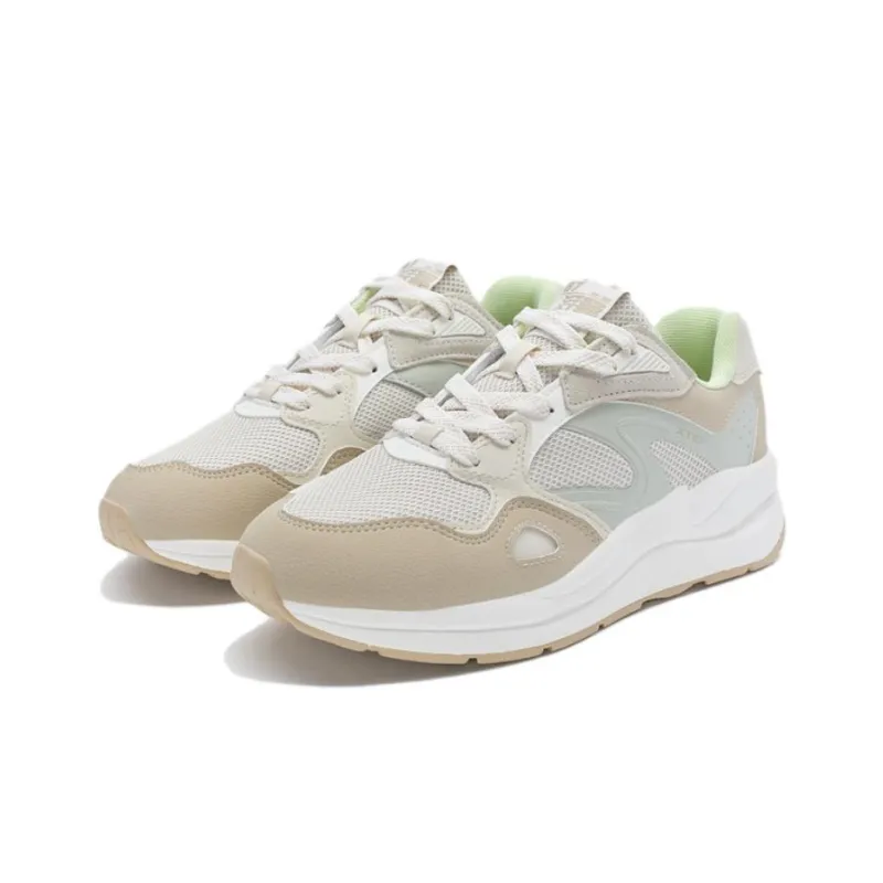 XTEP Light year 5.0 Cushioning Anti Slip And Wear Resistant Low Top Casual Shoes Women's White Earth Green-1