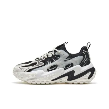 XTEP Chunky Sneakers Men Low Top Black/Canvas White