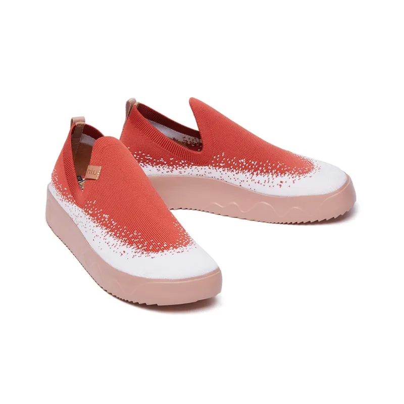 U.IN Art Collection Skateboard Shoes Women's Low Top Red-2
