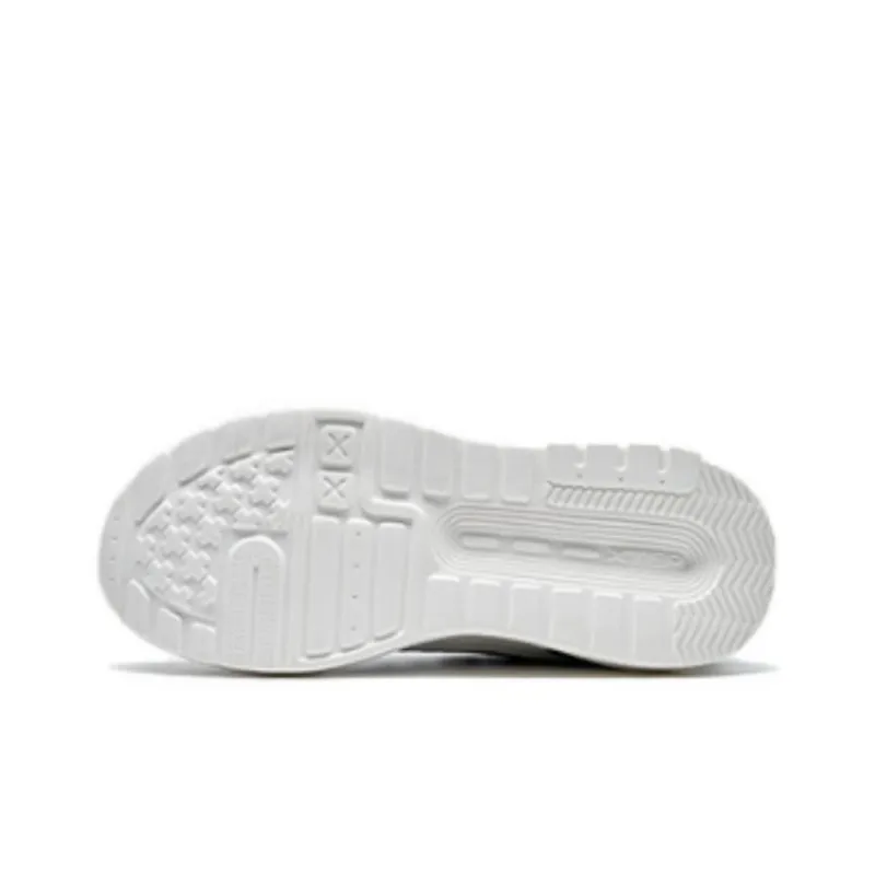 XTEP Light year 5.0 Vintage Cushioning Wear Resistant Casual Shoes Women's White Black-3