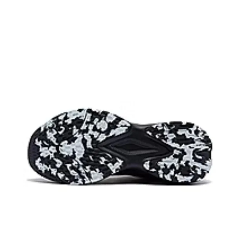 QIAODAN Streamer 4.0 Cushioning Low Top Running Shoes Women's Black-4