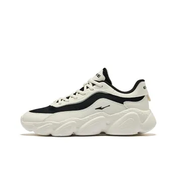 Erke Sweetheart 2.0 Wear Resistant Coverage Low Top Casual Shoes Women's Jet Black Microcrystal White