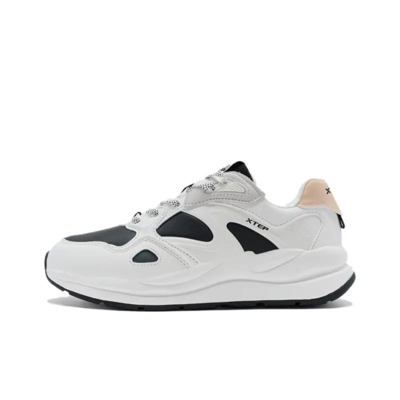XTEP Light year 5.0 Vintage Cushioning Wear Resistant Casual Shoes Women's White Black-0