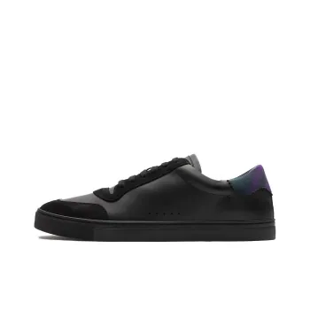Burberry Round toe Leather Sneakers