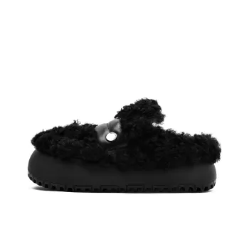 KMD Closed Toe Slippers Women's
